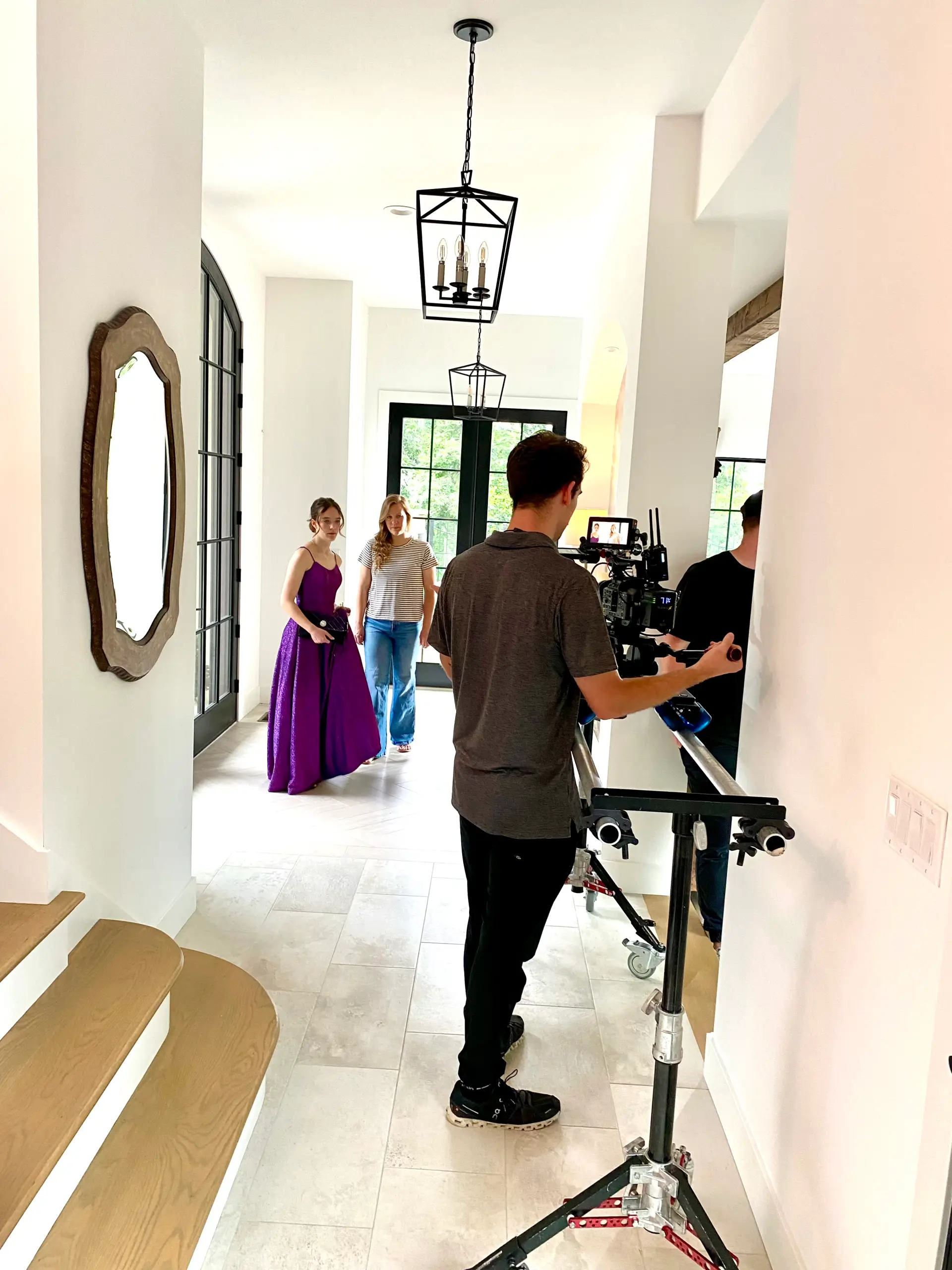 Behind the scenes photo from video photo production.